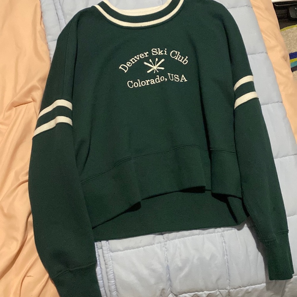 Long sleeve crop hoodie